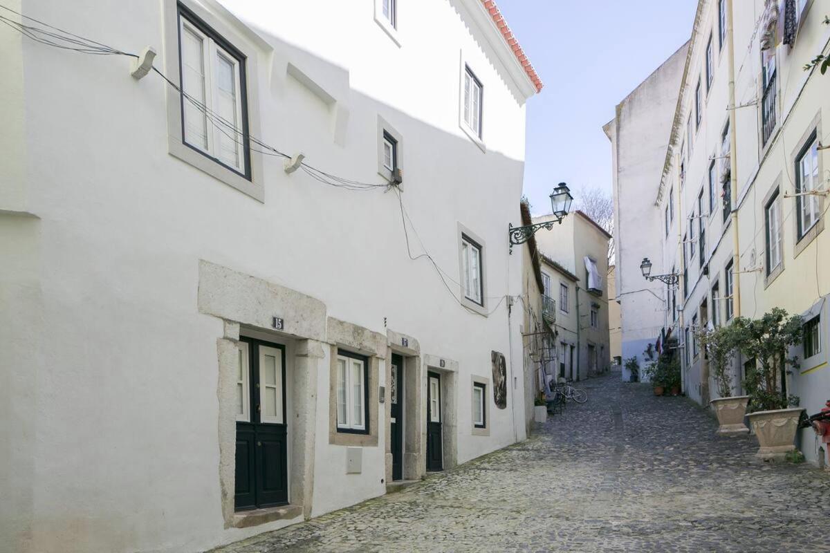 Central Lisbon Cozy & Near The Subway Apartment Luaran gambar